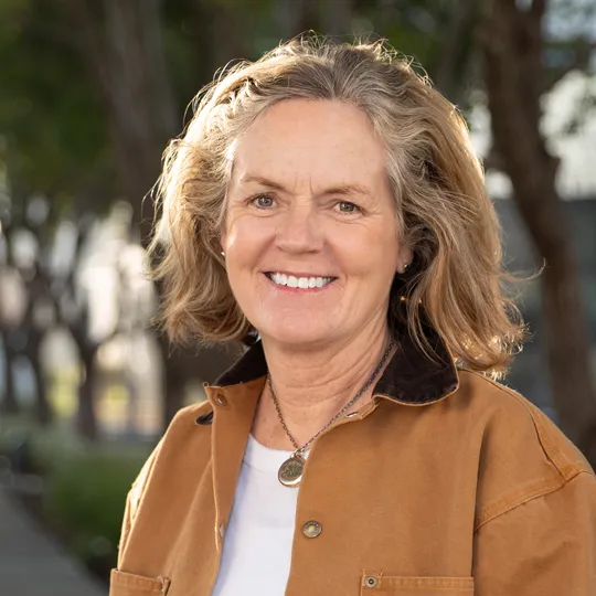 Leslie Dixon - Marketing and Product Management; Financial Services Industry (retired)